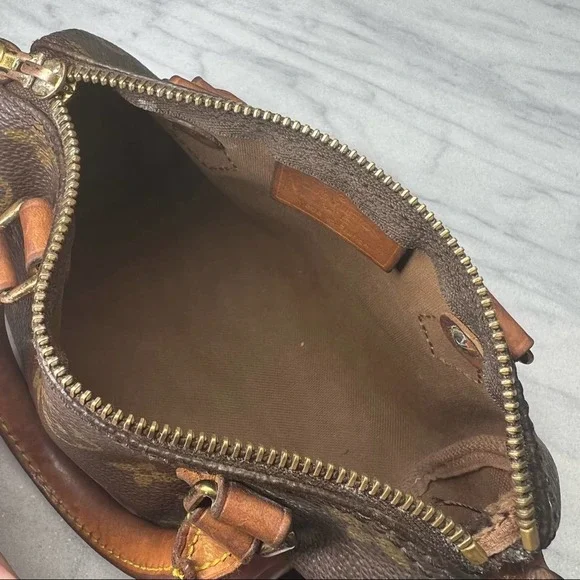 Louis Vuitton Vintage Nano Mini Monogram Speedy 100% Authentic - Picture 12 of 12